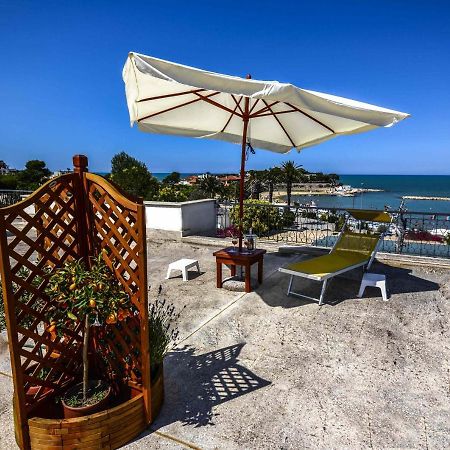 Golden Bay Bed and Breakfast Trani Εξωτερικό φωτογραφία